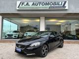VOLVO V40 D3 Geartronic Momentum
