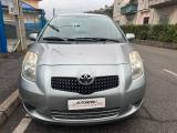 TOYOTA Yaris 1.0 5 porte Sol