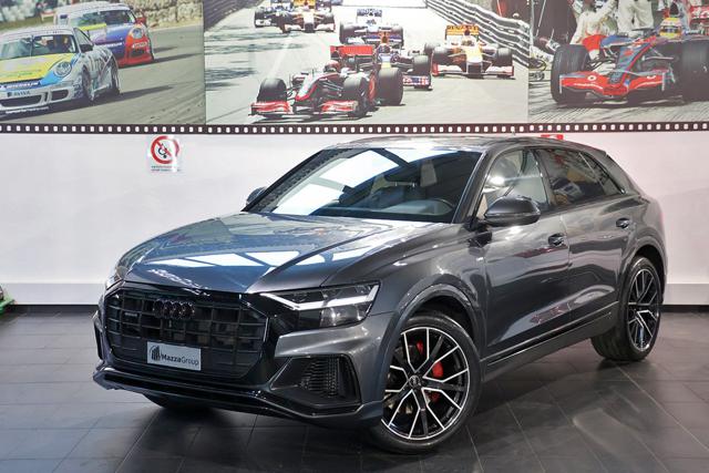 AUDI Q8 Grigio Daytona metallizzato