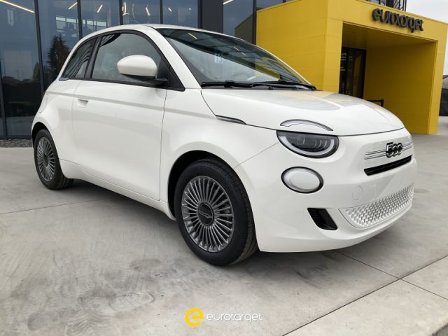 FIAT 500 Elettrica/Benzina usata FIAT 500 Elettrica/Benzina usata