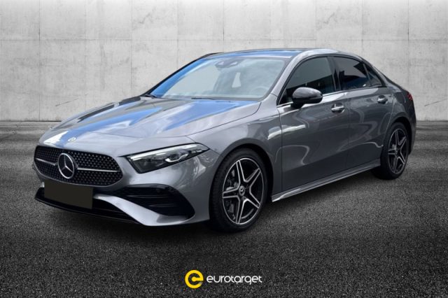 MERCEDES-BENZ A 250 Elettrica/Benzina 2023 usata
