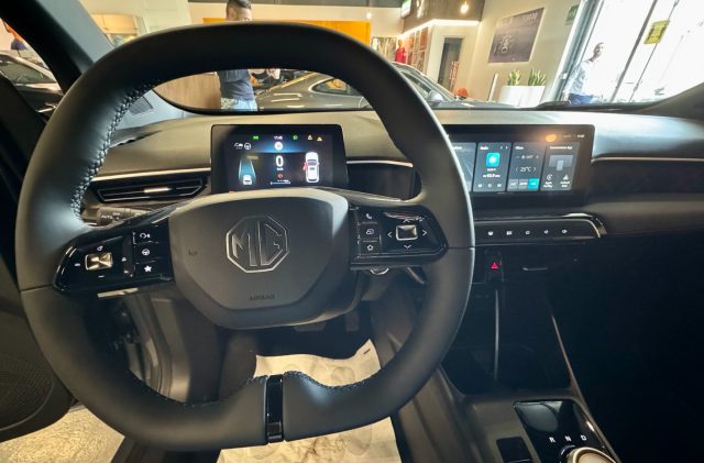 MG MG3 HYBRID+ LUXURY - foto 12