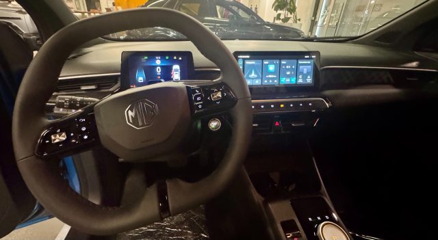 MG MG3 HYBRID+ LUXURY - foto 17