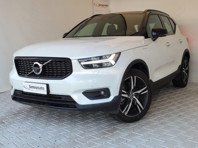 volvo xc40 t5 recharge plug-in hybrid r-design usata