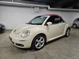 VOLKSWAGEN New Beetle 1.6 Cabrio Lim. Red Edt.