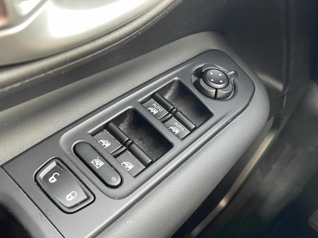 JEEP RENEGADE 1.6 MJT 130 CV LIMITED FULL LED  - foto 30