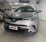 TOYOTA C-HR 1.8 Hybrid E-CVT Business