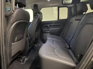 LAND ROVER Defender usata, con Fari LED