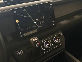 LAND ROVER Defender usata, con Bracciolo