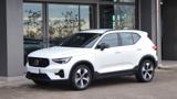 VOLVO XC40 B3 automatico Plus Dark
