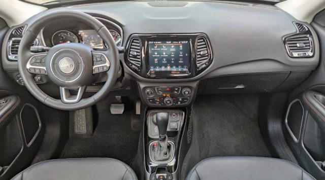 JEEP COMPASS 2.0 MULTIJET II 4WD AUT. LIMITED - foto 10