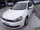 VOLKSWAGEN Golf Business 1.6 TDI 5p. Highline iniettori da fare