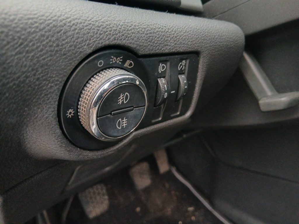 Immagine di OPEL Astra 1.7 CDTI 110CV Sports Tourer del 04/2012 km 264126