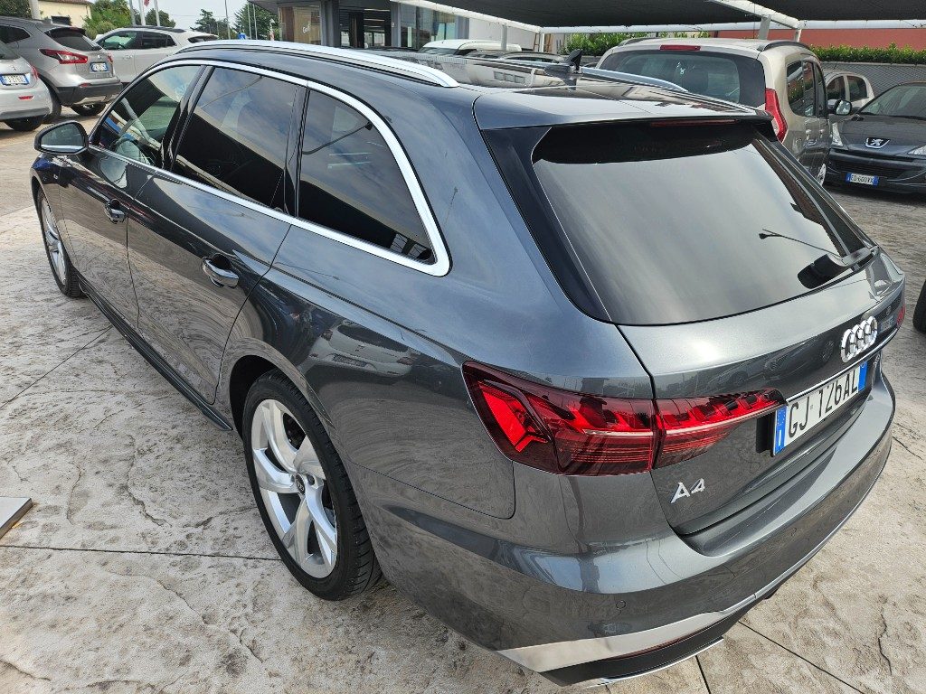 AUDI A4 Avant 40 TDI quattro S tronic S line edition - 7