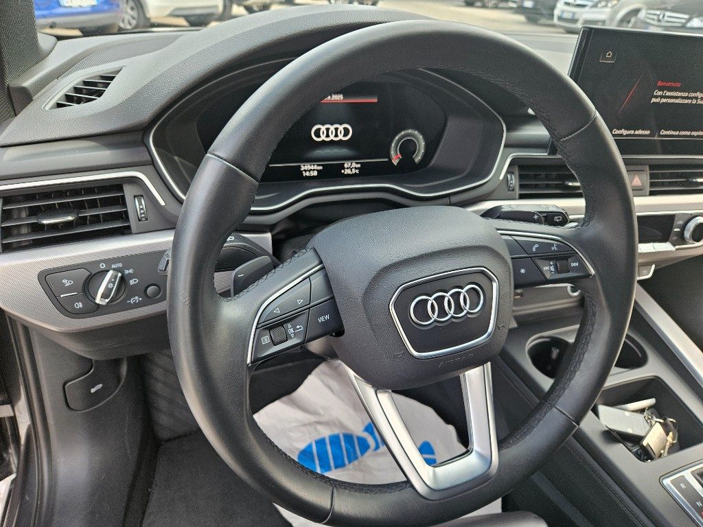 AUDI A4 Avant 40 TDI quattro S tronic S line edition - 17