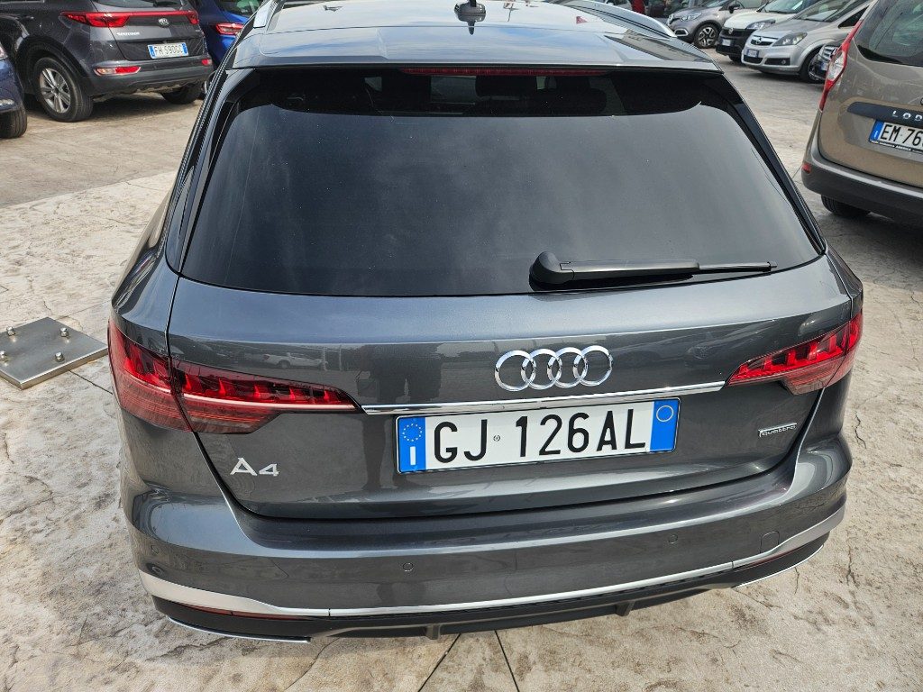 AUDI A4 Avant 40 TDI quattro S tronic S line edition - 8