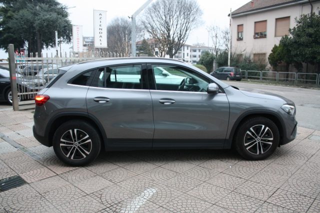 MERCEDES-BENZ GLA 200 D AUTOMATIC BUSINESS - foto 6