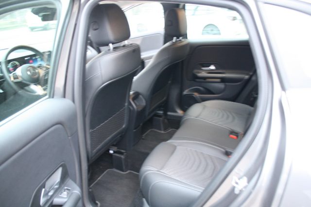 MERCEDES-BENZ GLA 200 D AUTOMATIC BUSINESS - foto 12