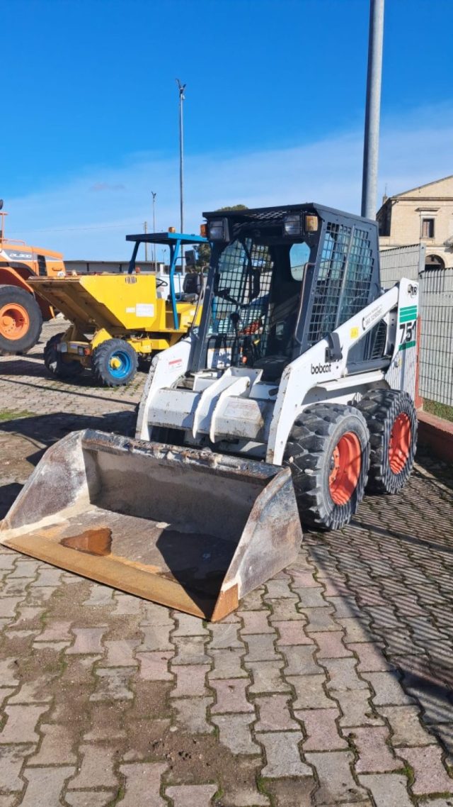 BOBCAT 751 MINIPALA NOLEGGIO E VENDITA Diesel 1998 usata BOBCAT 751 MINIPALA NOLEGGIO E VENDITA Diesel 1998 usata