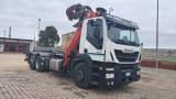 IVECO STRALIS 480 SCARRABILE CON GRU E POLIPO