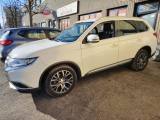 MITSUBISHI Outlander 2.2 DI-D 4WD Instyle Plus SDA 7 posti AUTOMATICO