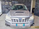SUBARU Forester 2.0D MOTORE BATTE/the engine knocks