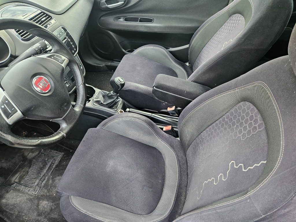 FIAT Punto 1.3 MJT II S&S 95 CV 3 porte Sport - 7