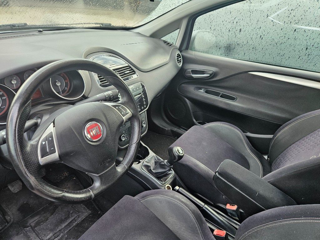 FIAT Punto 1.3 MJT II S&S 95 CV 3 porte Sport - 8