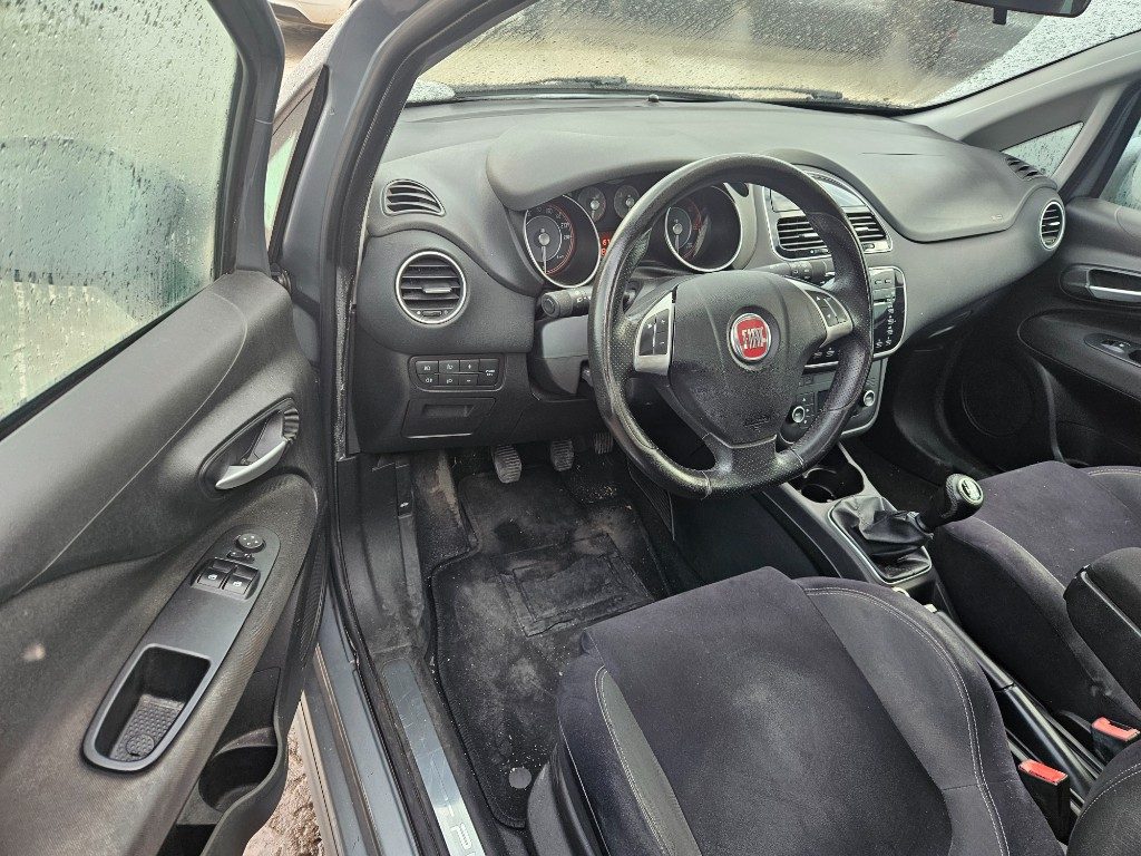 FIAT Punto 1.3 MJT II S&S 95 CV 3 porte Sport - 9