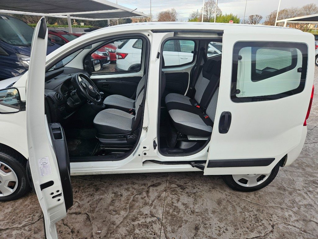 FIAT Qubo 1.4 8V 77 CV Lounge Natural Power - 26