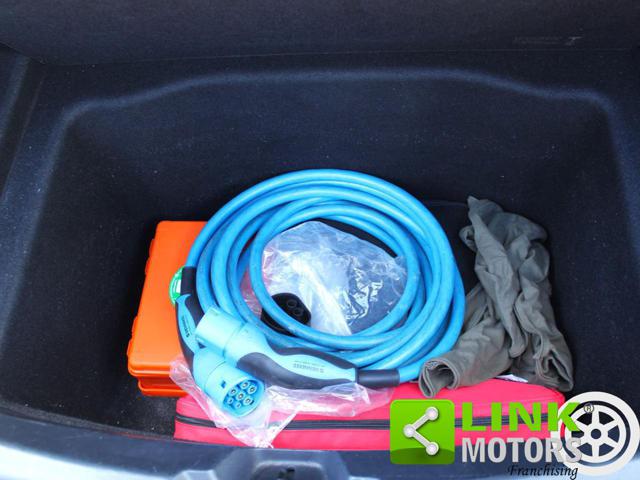 TESLA MODEL 3 LONG RANGE DUAL MOTOR AWD / UNI. - foto 21