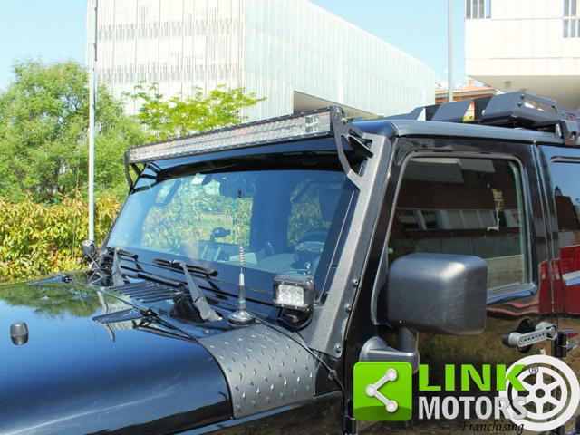 JEEP WRANGLER UNLIMITED 2.8CRD SAHARA / 10.000 - foto 26