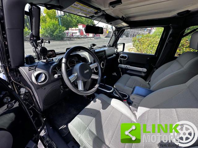 JEEP WRANGLER UNLIMITED 2.8CRD SAHARA / 10.000 - foto 29
