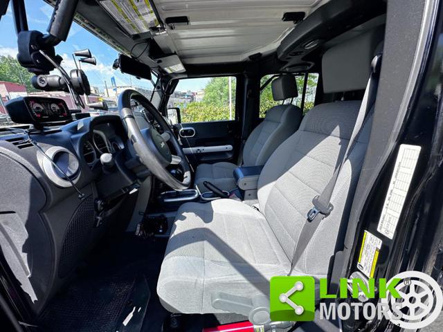 JEEP WRANGLER UNLIMITED 2.8CRD SAHARA / 10.000 - foto 6