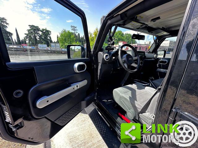 JEEP WRANGLER UNLIMITED 2.8CRD SAHARA / 10.000 - foto 13