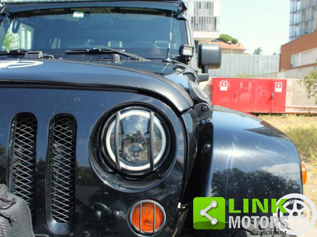 JEEP WRANGLER UNLIMITED 2.8CRD SAHARA / 10.000 - foto 31