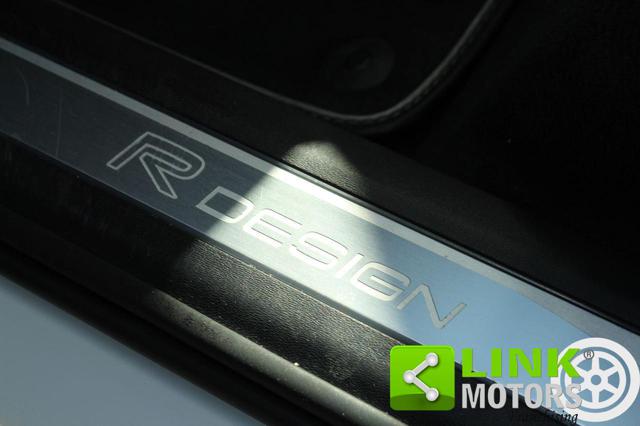 VOLVO XC90 D5 AWD GEARTRONIC 7 POSTI R-DESI - foto 19