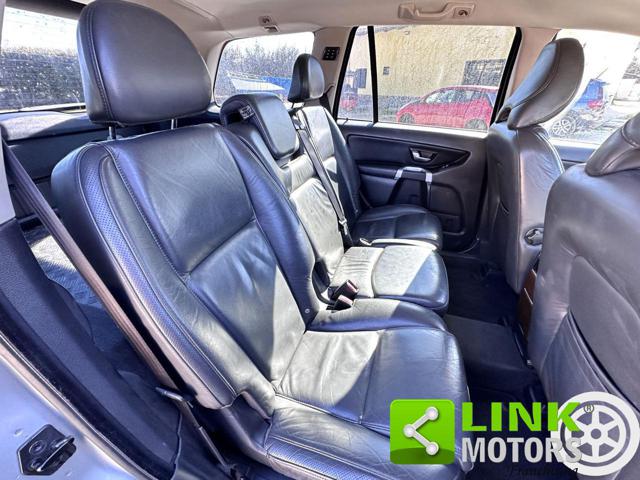 VOLVO XC90 2.4 D5 / AUTOMATICA / AWD / EXEC - foto 12