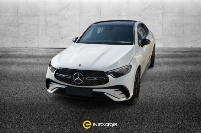 MERCEDES-BENZ GLC 300 Elettrica/Diesel 2024 usata