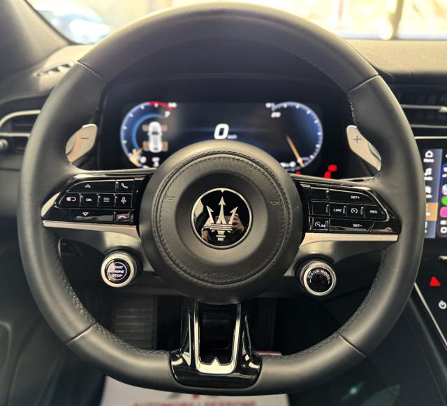 MASERATI GRECALE 2.0 MHEV 300CV GT - foto 19
