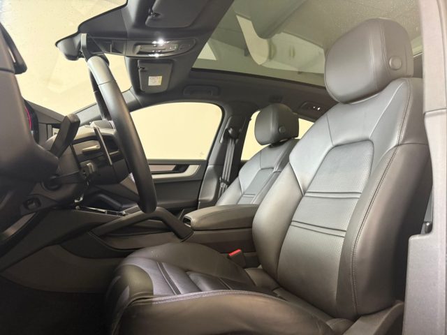 PORSCHE CAYENNE COUPÉ 3.0 V6 - foto 28