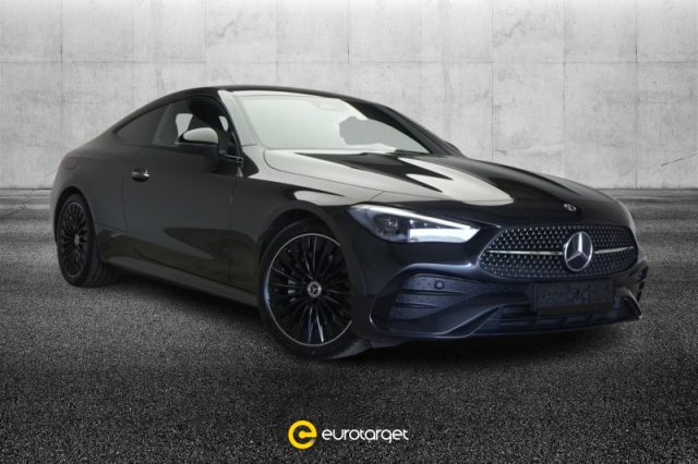 MERCEDES-BENZ CLE 300 Elettrica/Benzina 2024 usata