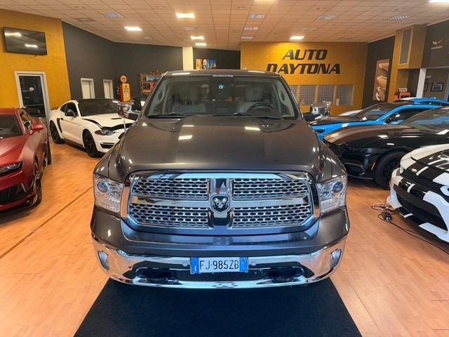 DODGE RAM RAM 1500 5.7 V8 LARAMIE IVA 22%  - foto 2