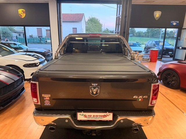 DODGE RAM RAM 1500 5.7 V8 LARAMIE IVA 22%  - foto 6