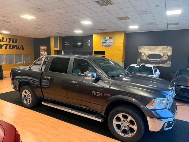 DODGE RAM RAM 1500 5.7 V8 LARAMIE IVA 22%  - foto 9