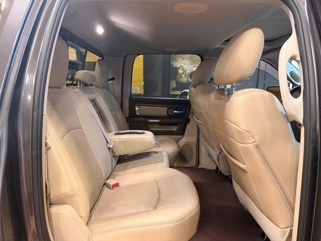 DODGE RAM RAM 1500 5.7 V8 LARAMIE IVA 22%  - foto 12