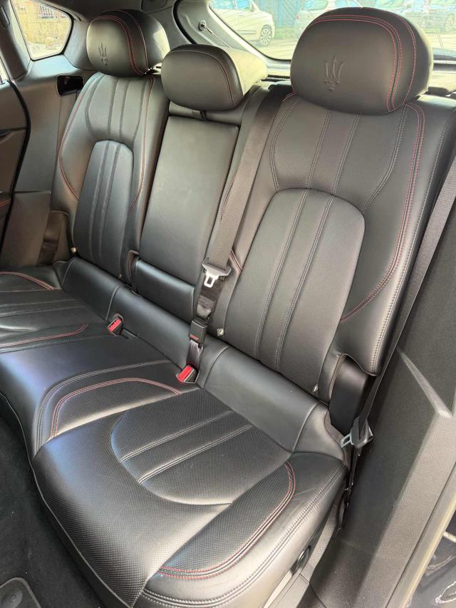 MASERATI LEVANTE V6 DIESEL 275 CV AWD GRANSPORT T - foto 30