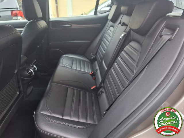 ALFA ROMEO STELVIO 2.2 TURBODIESEL 210 CV AT8 Q4 EX - foto 10