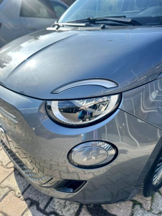 FIAT 500E BUSINESS OPENING EDITION - foto 20