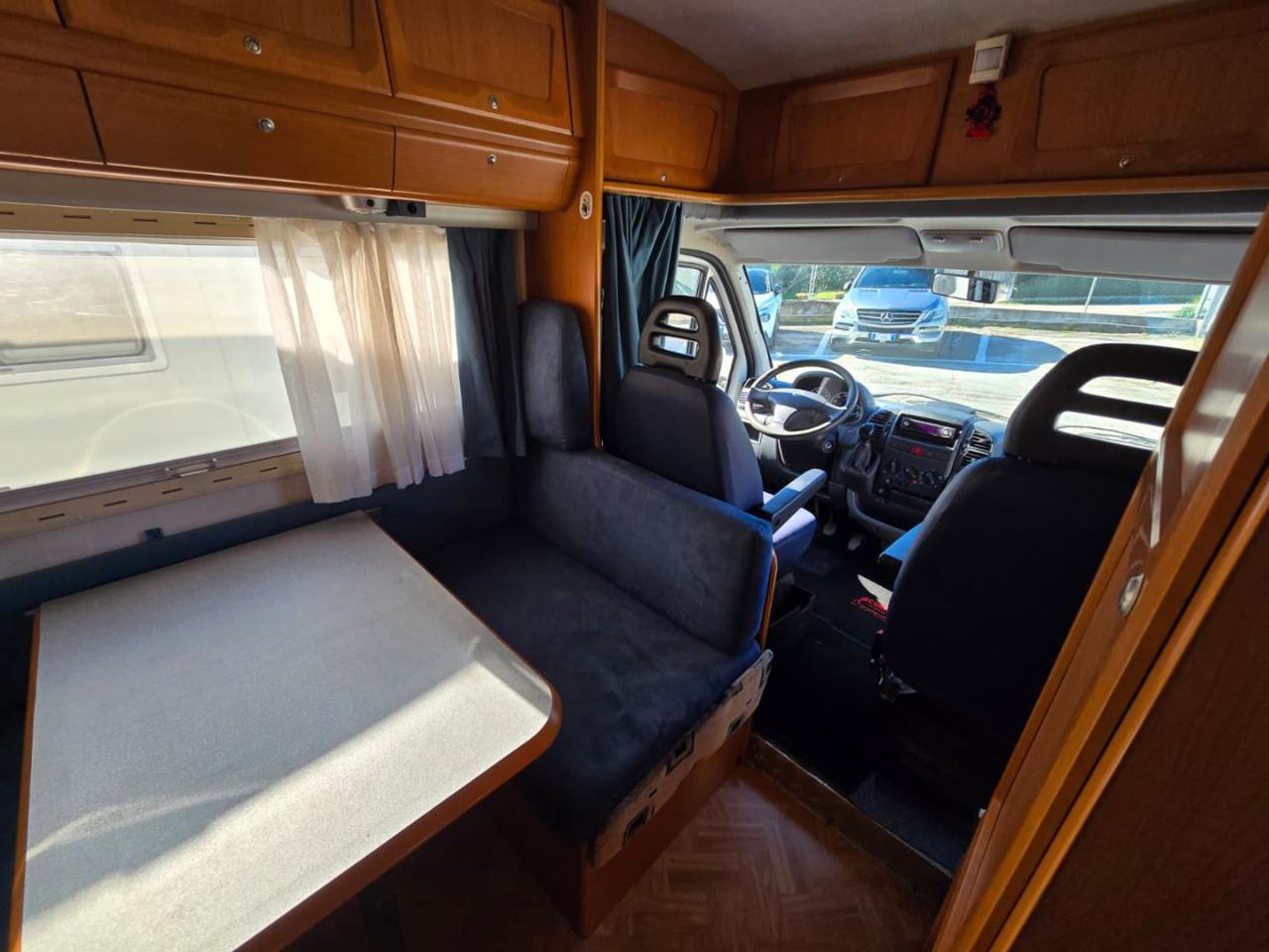 ADRIA CORAL 590 DS - 6